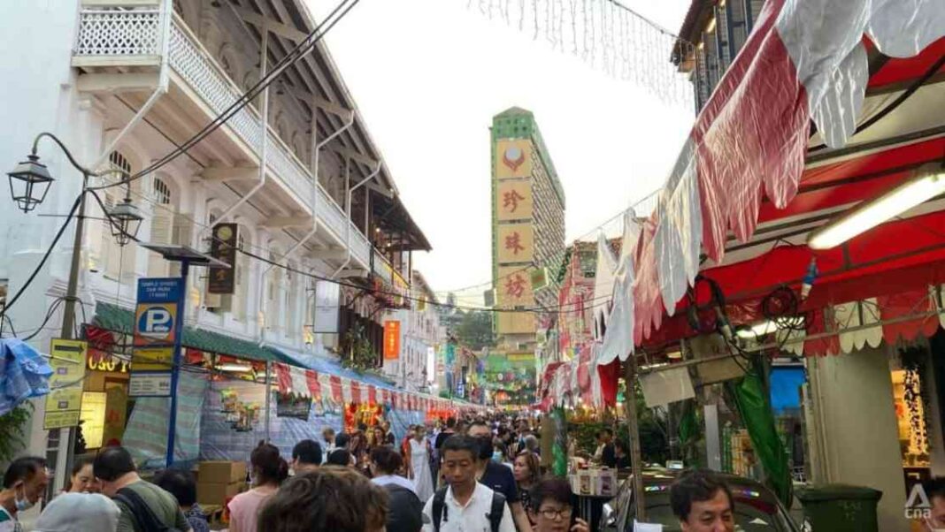 chinese-new-year-bazaar-in-chinatown-check-online-for-crowd-levels