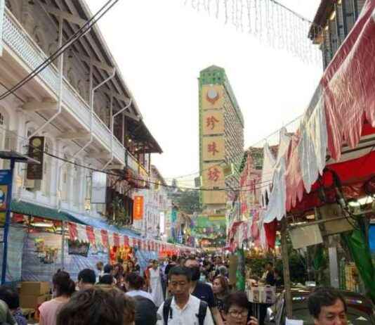 Chinese New Year Bazaar in Chinatown: Check Online for Crowd Levels chinese-new-year-bazaar-in-chinatown-check-online-for-crowd-levels