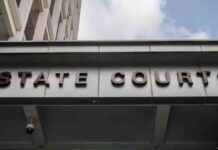 Exploitative Man Admits to Cheating Young ‘Sugar Babies’ for Nude Content exploitative-man-admits-to-cheating-young-sugar-babies-for-nude-content