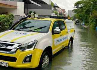 PUB: Jalan Seaview Flooding on Jan 10 Explained by Heavy Rain and High Tide pub-jalan-seaview-flooding-on-jan-10-explained-by-heavy-rain-and-high-tide