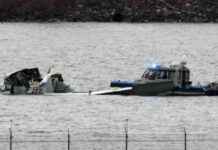 Singapore Expresses Condolences to US for Washington Air Crash singapore-expresses-condolences-to-us-for-washington-air-crash