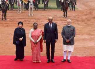 Singapore Leaders Extend Congratulations to India on 76th Republic Day singapore-leaders-extend-congratulations-to-ndia-on-76th-republic-day