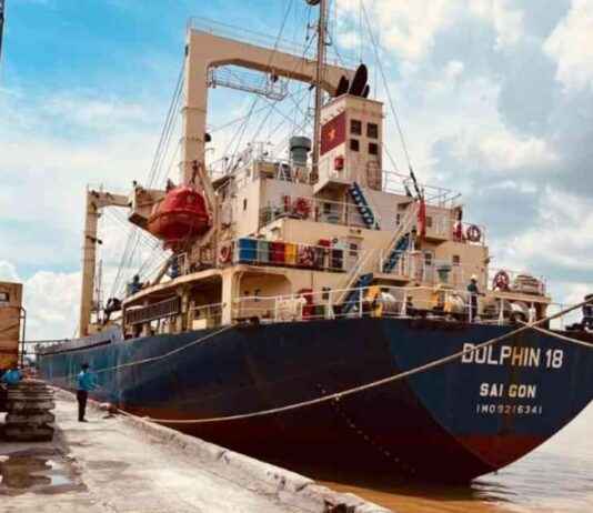 Singapore Leads Rescue Operation for 18 Crew Members on Vietnam-registered Ship singapore-leads-rescue-operation-for-18-crew-members-on-vietnam-registered-ship