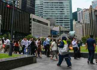 Singapore’s Potential Benefits from Global Trade Shifts in 2025: Analysts singapores-potential-benefits-from-global-trade-shifts-in-2025-analysts