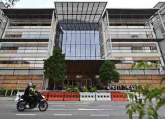 Widow’s Claim to Remove Eldest Daughter as HDB Co-Owner Dismissed: Court Ruling widows-claim-to-remove-eldest-daughter-as-hdb-co-owner-dismissed-court-ruling