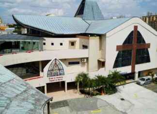 Arrested Man for Attempted Assault on Priest at Church arrested-man-for-attempted-assault-on-priest-at-church