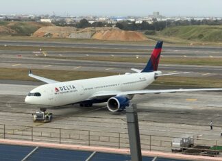 Best Practices for Airlines: How Delta Flight DL275 Successfully Diverted to LAX Delta Flight DL275 diverted, DL275 LAX diversion, Delta emergency landing LAX, DL275 flight update, Delta diverted flight news, DL275 incident report, LAX airport flight diversion